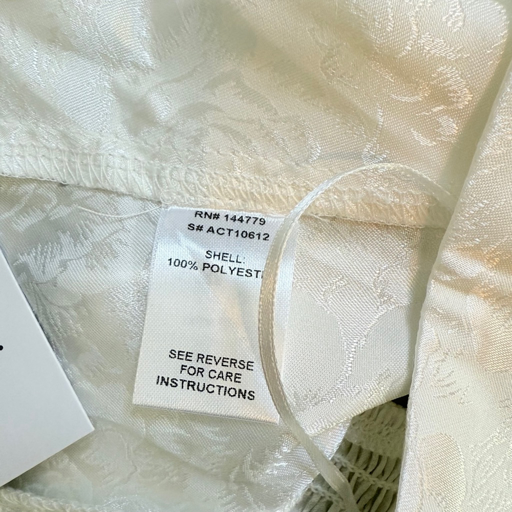 12th Tribe Women's White Tube Top Size Large NWT - Picture 3 of 5